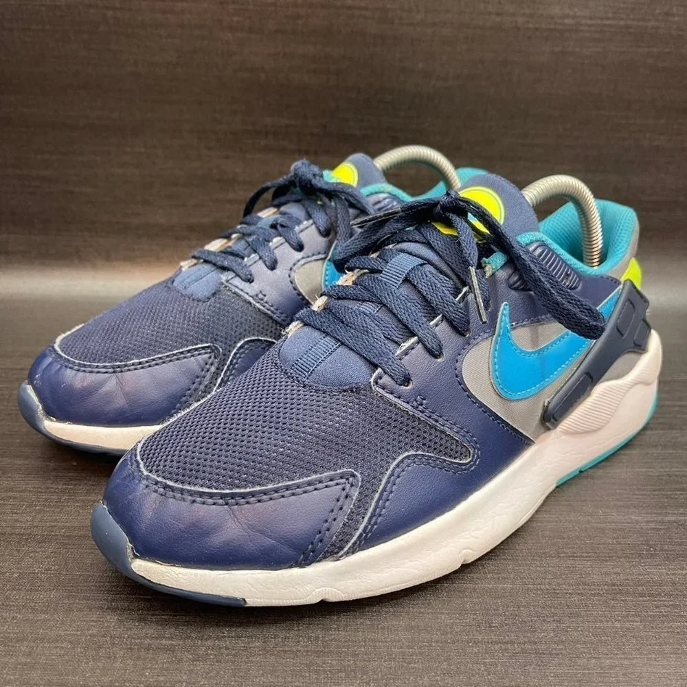 Nike‎ LD Victory Youth Big Kids Size 7 Athletic Running Shoes Blue White